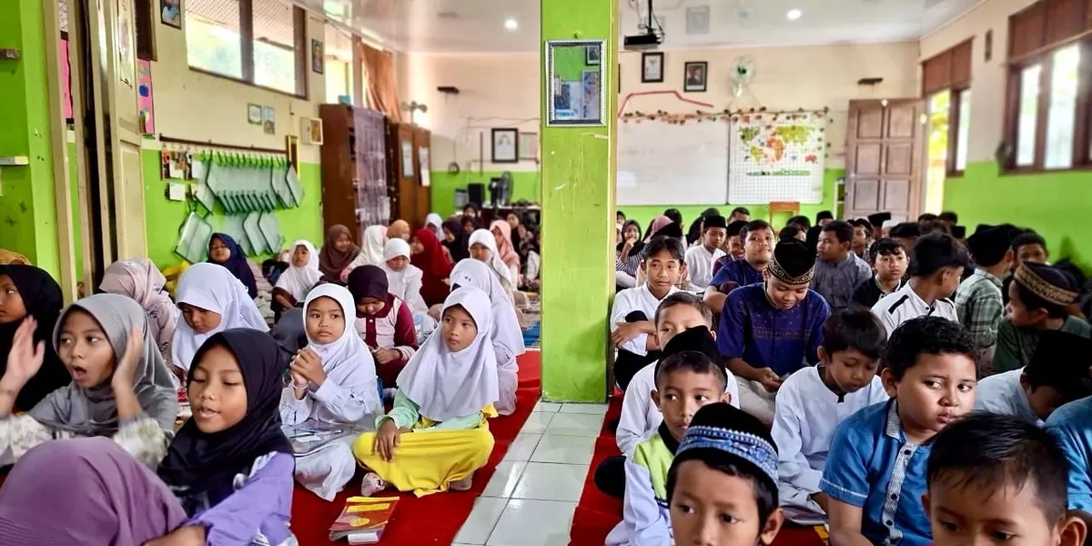 SDN Banyumanik 01 Semarang: Ramadhan Seru 2026 Lewat Permadani & Zafira